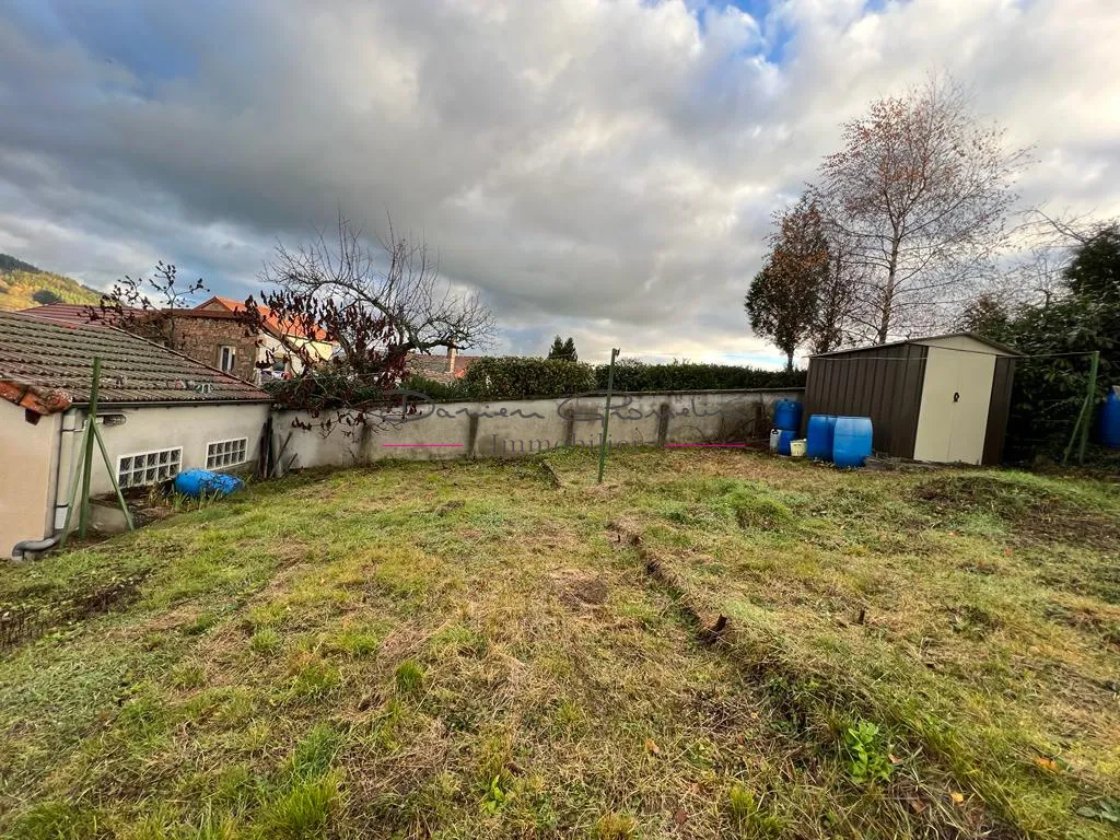 Maison de village avec garage à Cours la Ville - 50 000 EUR 