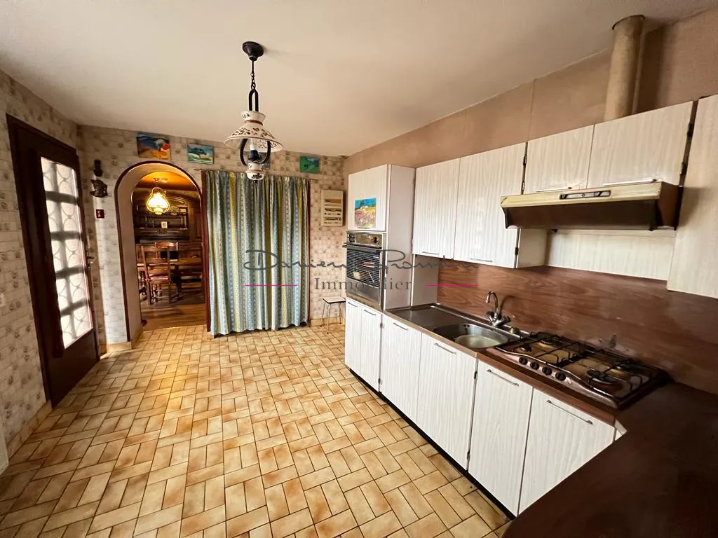 Maison de village avec garage à Cours la Ville - 50 000 EUR 