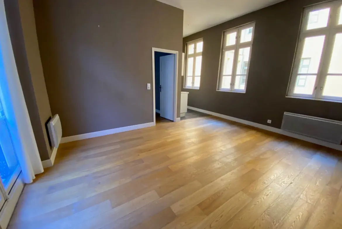 Appartement T3 de 55m² à vendre à Nîmes près de la Maison Carrée 