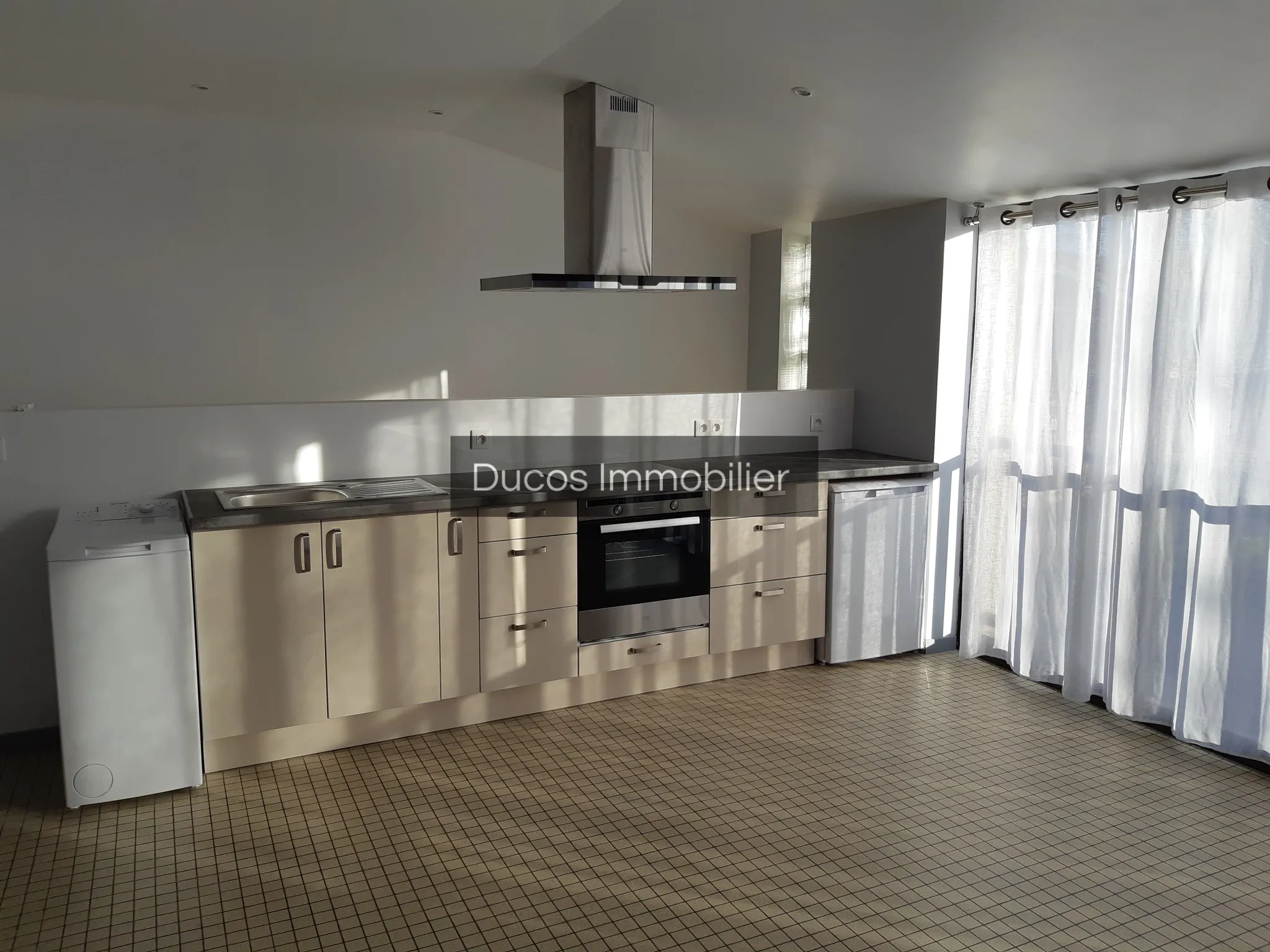 Bel investissement locatif avec 2 appartements à Duras 