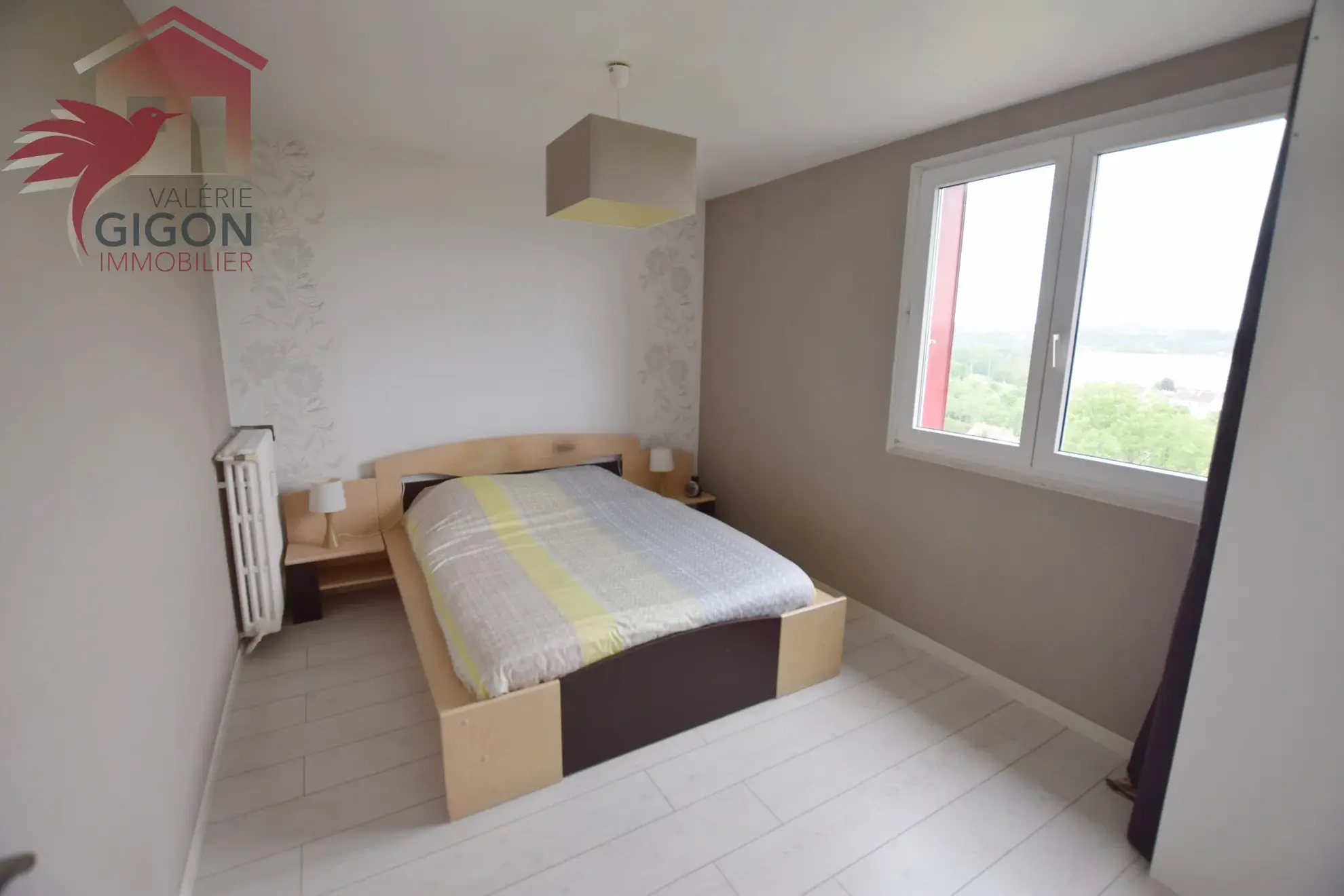 Bel Appartement F5 entièrement rénové à Montbéliard 