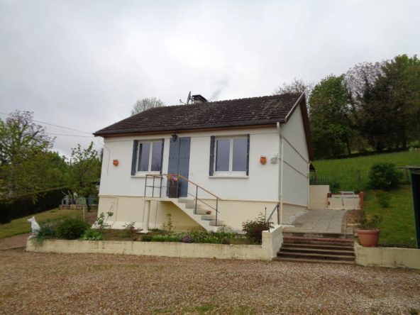 Pavillon indépendant à vendre à Prémery avec vue sur la campagne