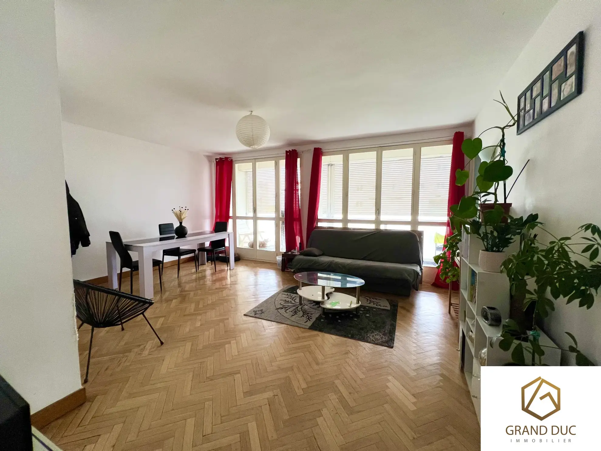 Appartement 3 pièces de 68m2 avec terrasse de 10m2 dans le 4ème, Proche Palais Longchamp 