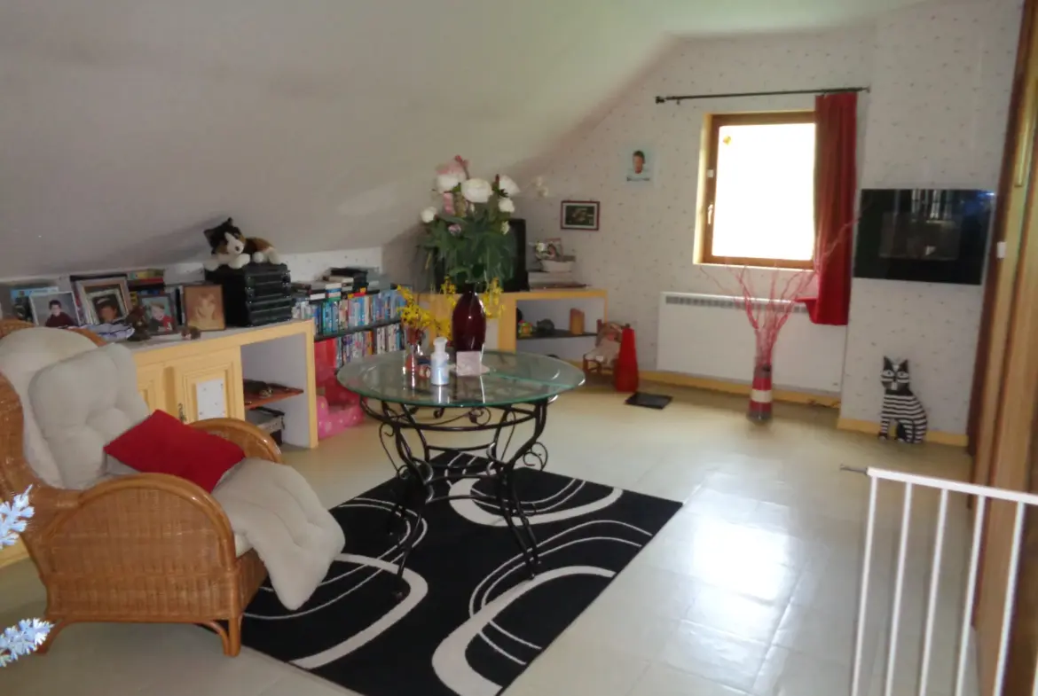 Maison 140 m² à Nolay avec garage et jardin sur 1483 m² 