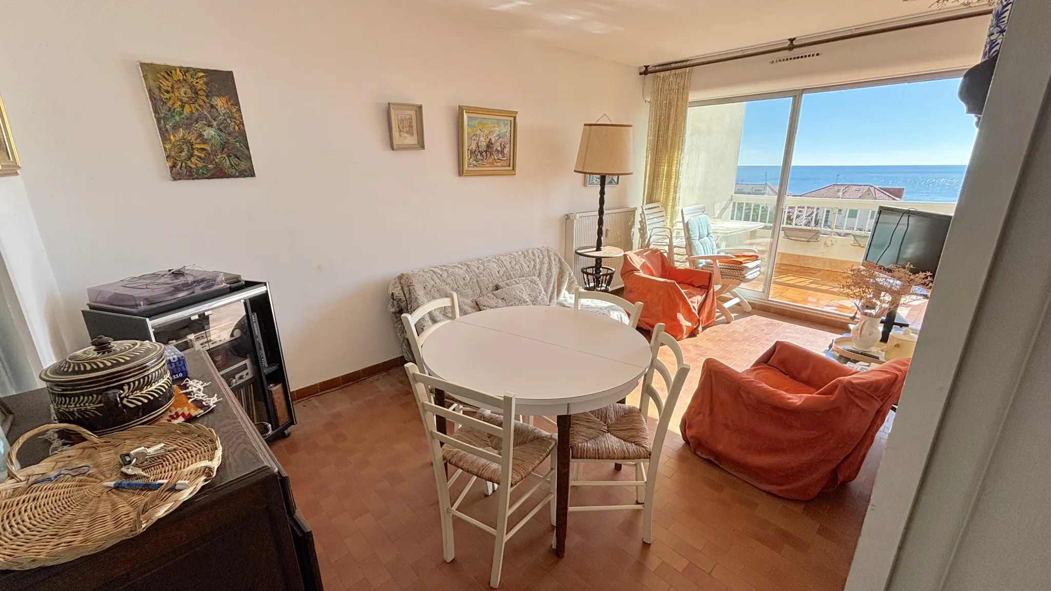 Vente Appartement F2 à Carnon-Plage avec Terrasse et Vue Mer 