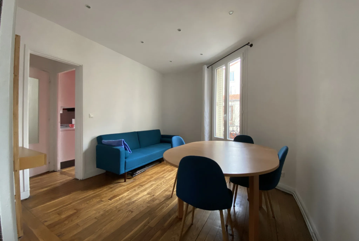 À vendre : Appartement 2 pièces de 31,67 m² à BAS-MONTREUIL 