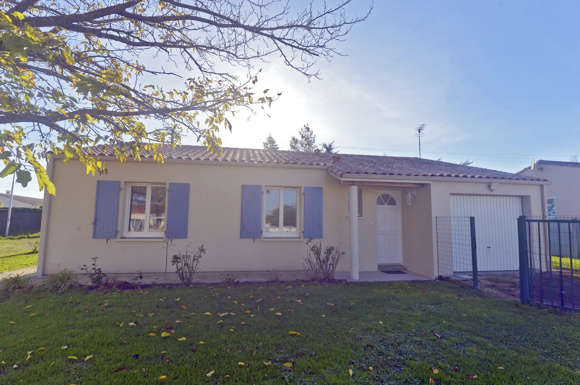 Maison familiale à vendre à Corme Écluse - 256800 EUR 