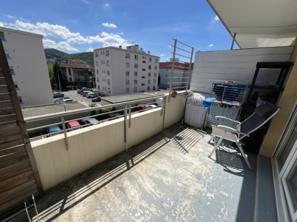 À vendre à Annemasse : Appartement T4 lumineux de 84 m² avec terrasse