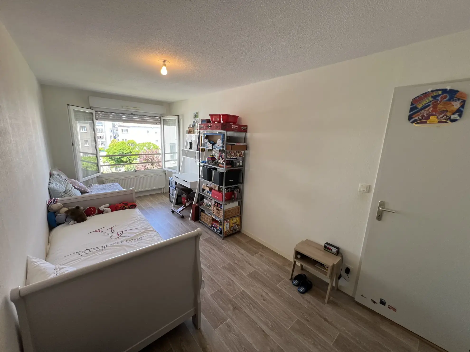 À vendre à Annemasse : Appartement T4 lumineux de 84 m² avec terrasse 