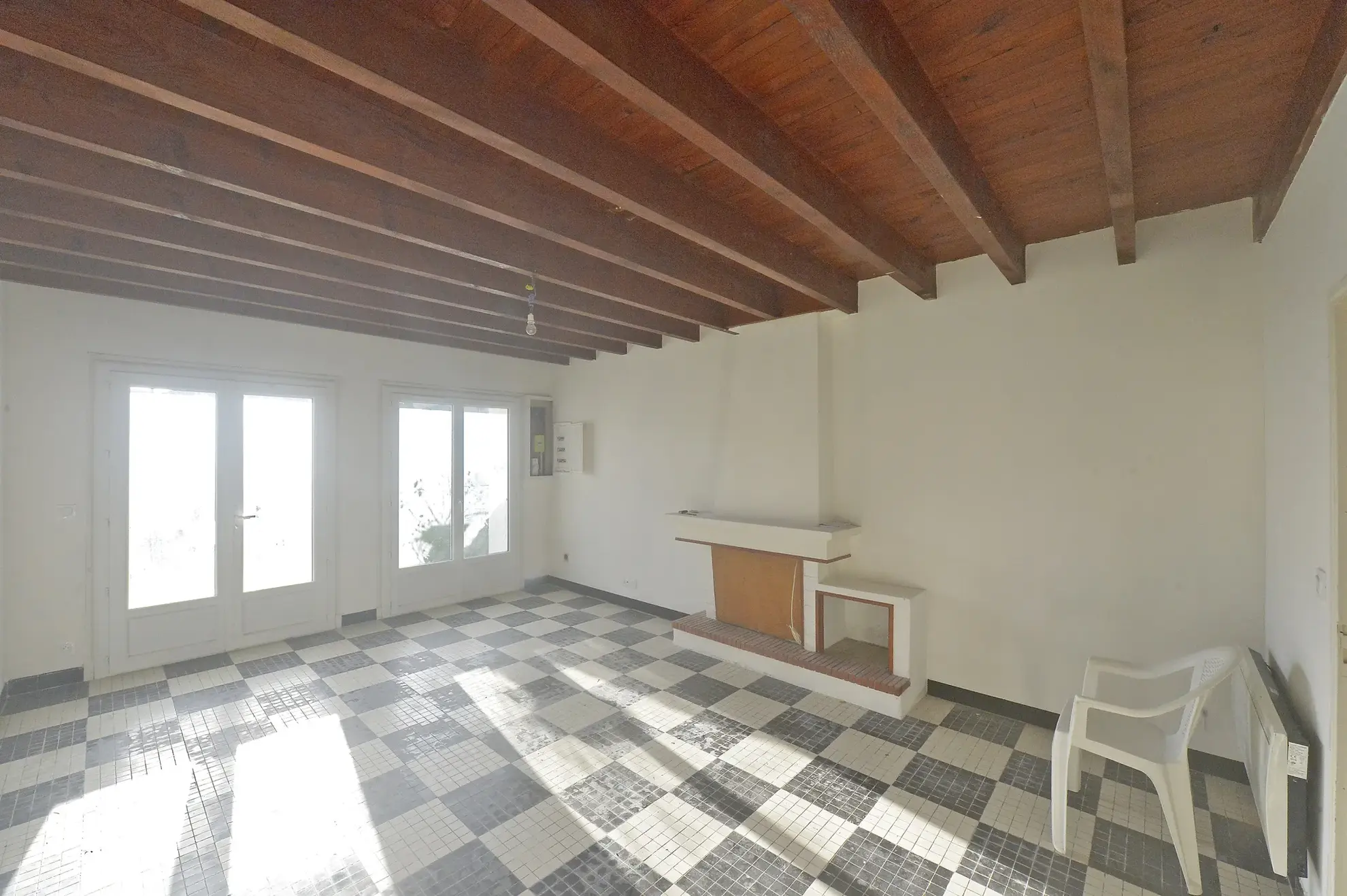 À vendre : Maison rénovée de 134 m² à Cozes, Charente-Maritime 