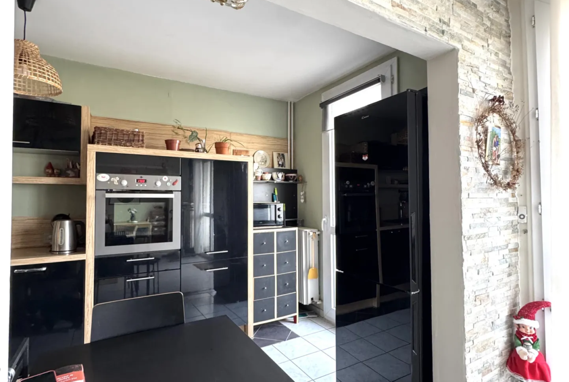 Appartement F4 à vendre à Villeboeuf le Haut, Saint-Étienne 