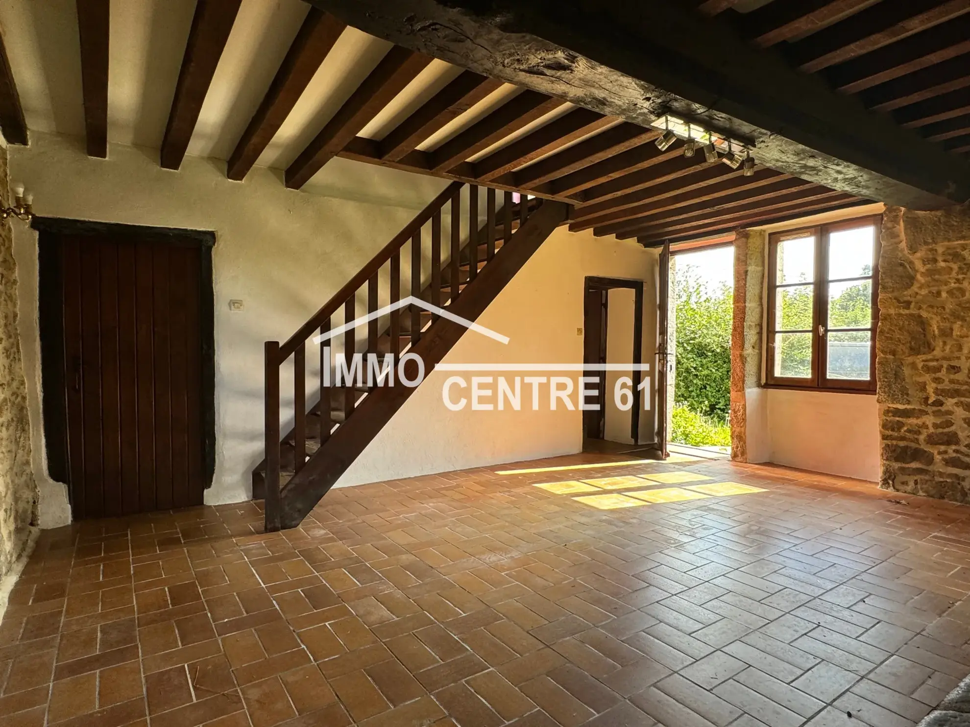 Maison de campagne à Carrouges sur 1725 m² de terrain 