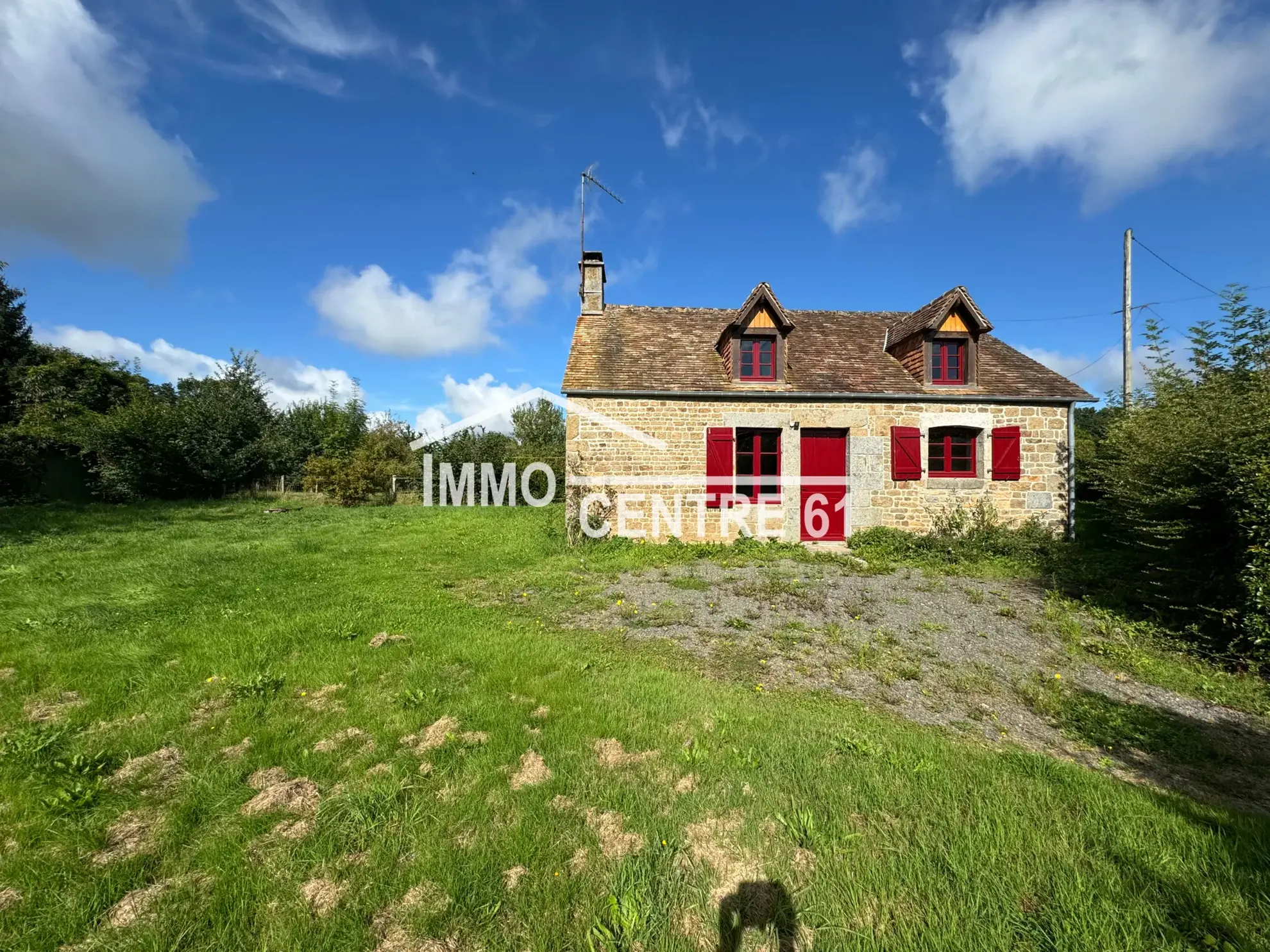 Maison de campagne à Carrouges sur 1725 m² de terrain 