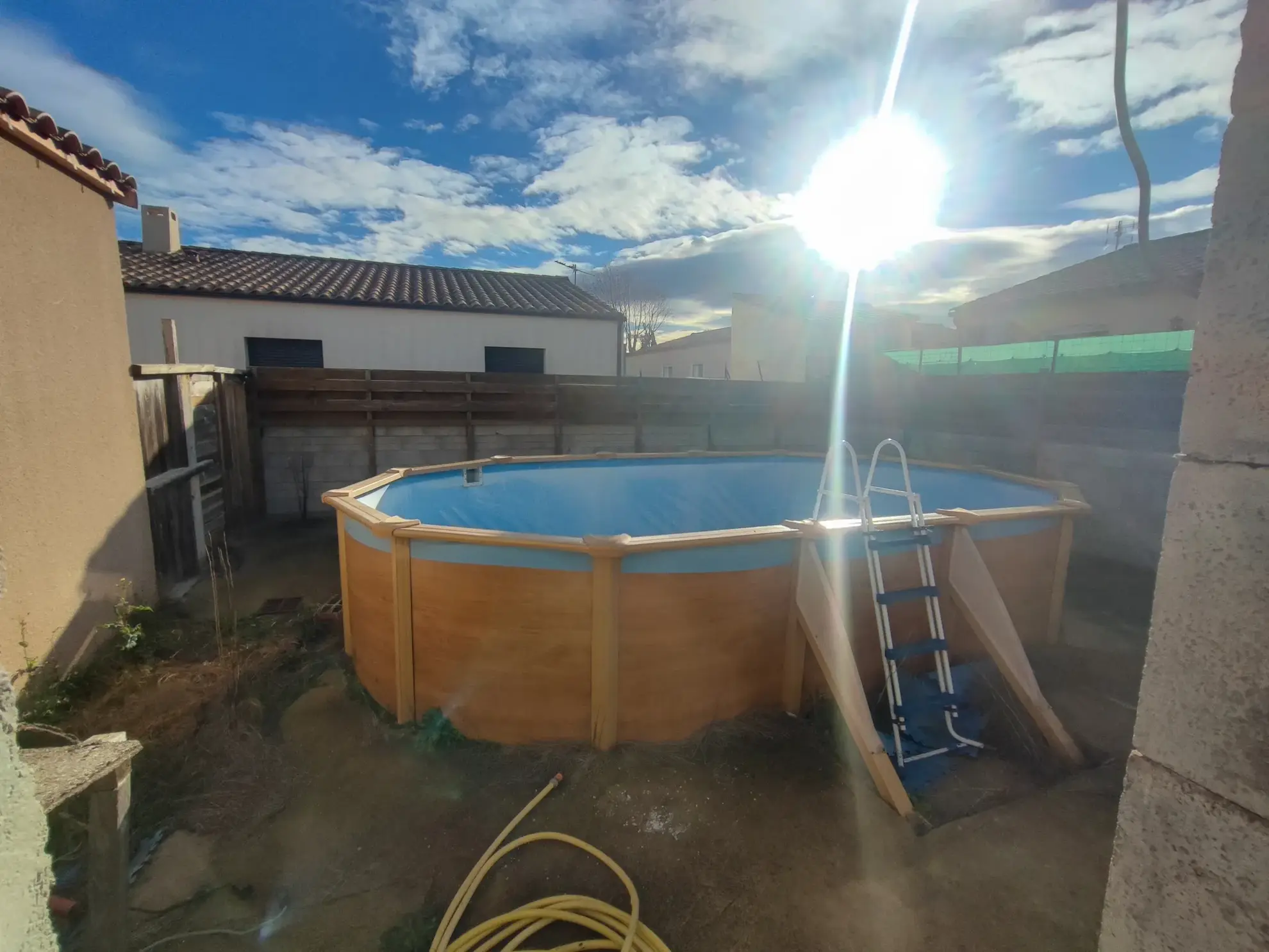 Villa de construction récente avec piscine à Roquecourbe-Minervois 