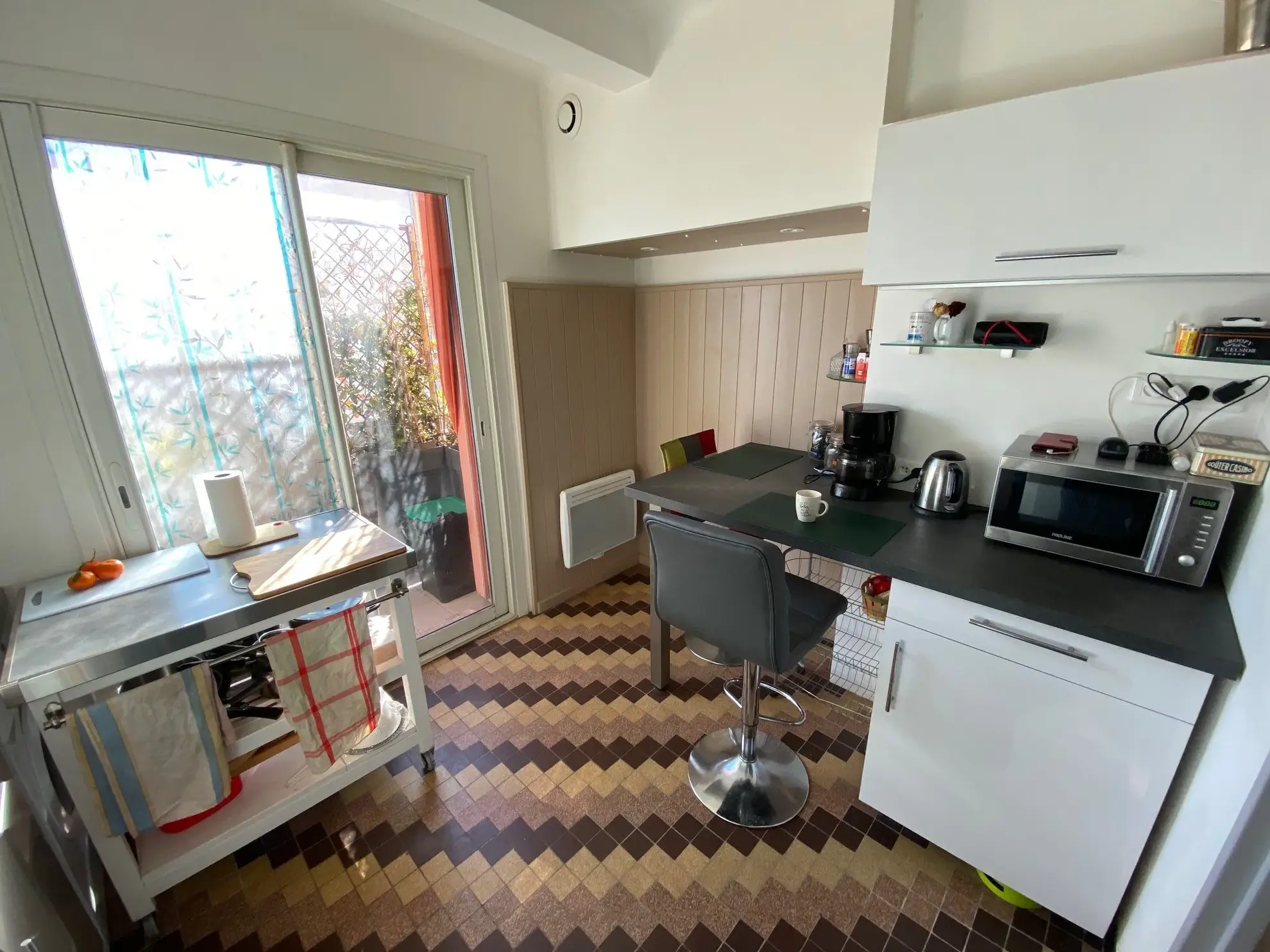 À vendre : Appartement 2 pièces avec balcon à Nîmes 