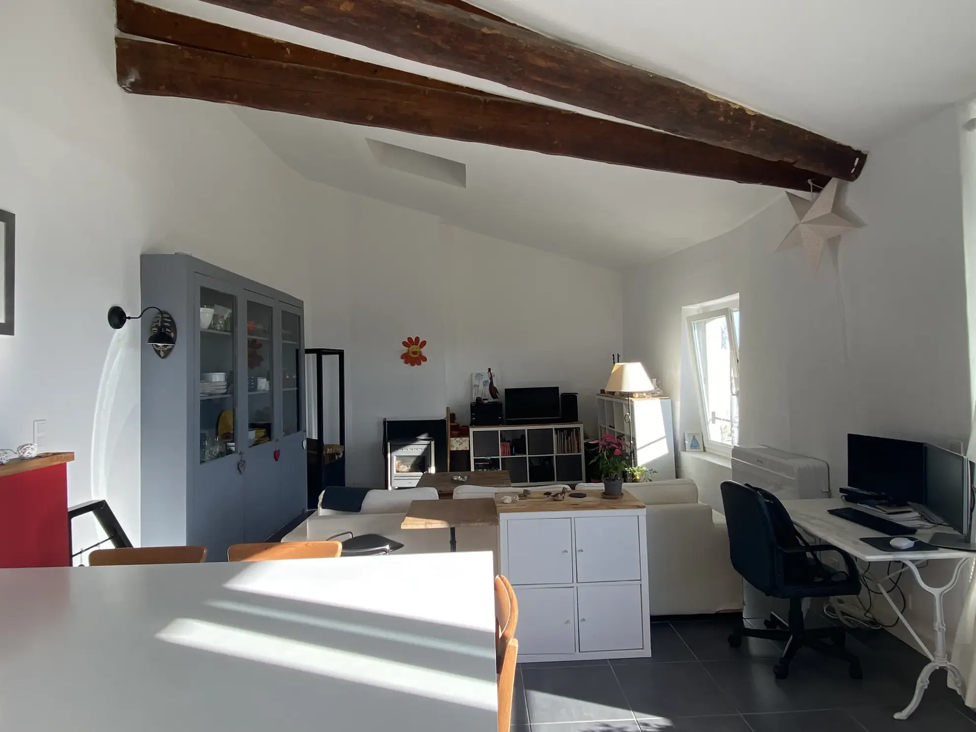 Maison de village rénovée à Chateauneuf de Gadagne avec vue imprenable 