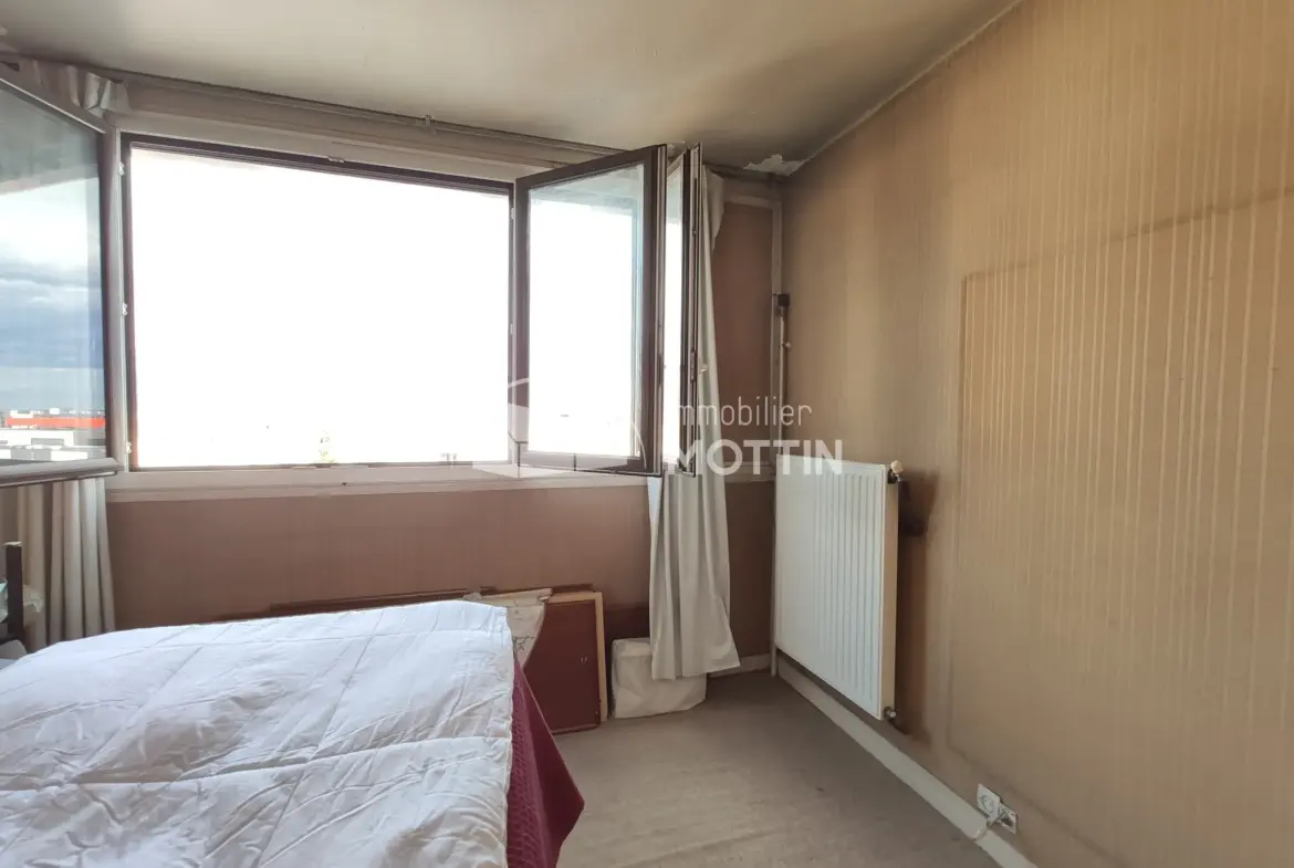 À vendre : Appartement de 78,75 m² à Vitry-sur-Seine, Limite IVRY 