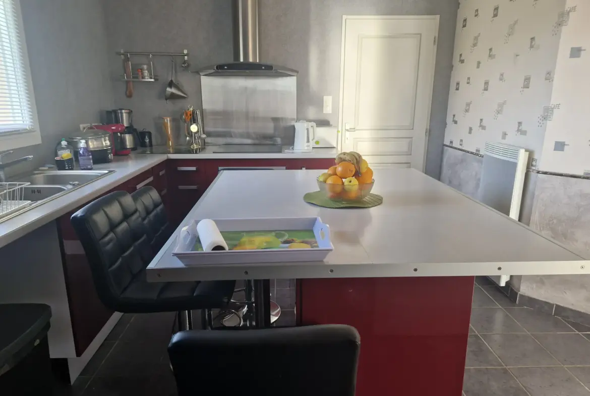 À vendre: Maison de Plain-pied à Lubersac - 223000 EUR 