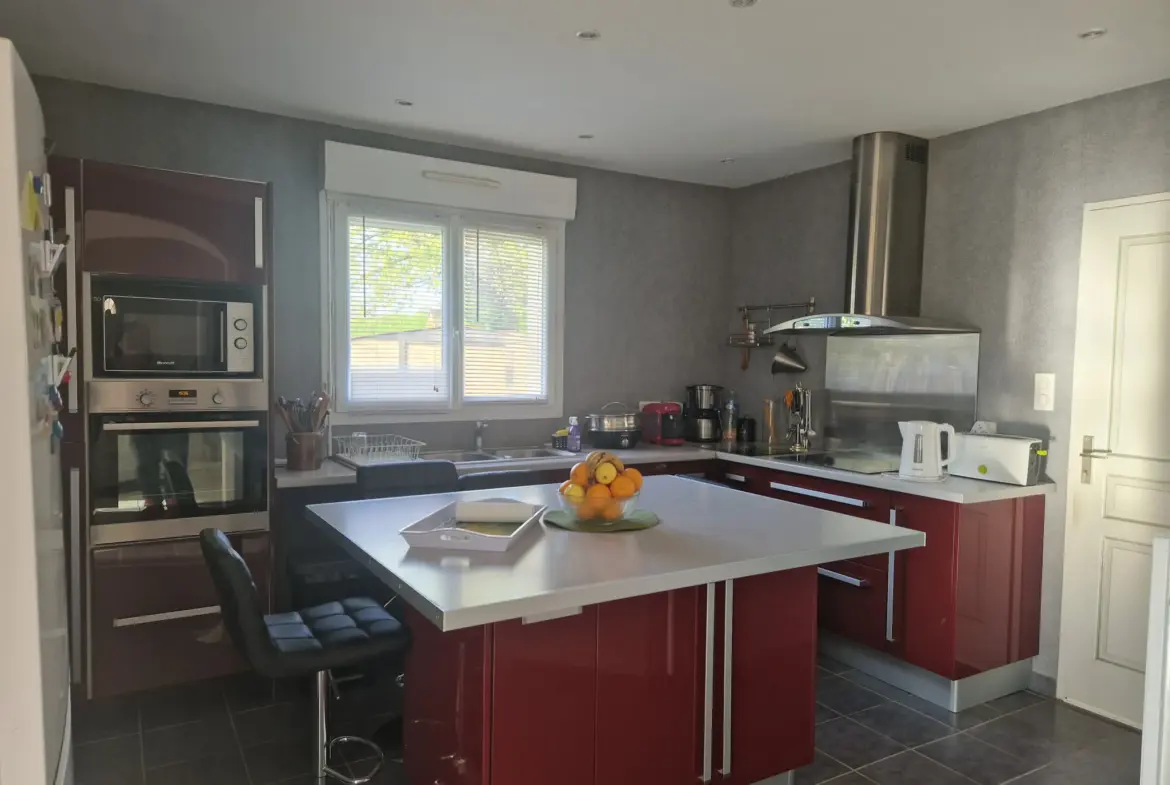 À vendre: Maison de Plain-pied à Lubersac - 223000 EUR 