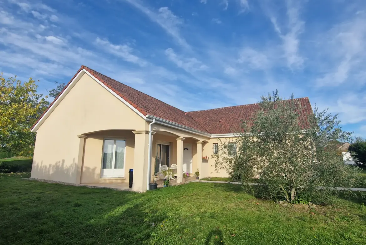 À vendre: Maison de Plain-pied à Lubersac - 223000 EUR 