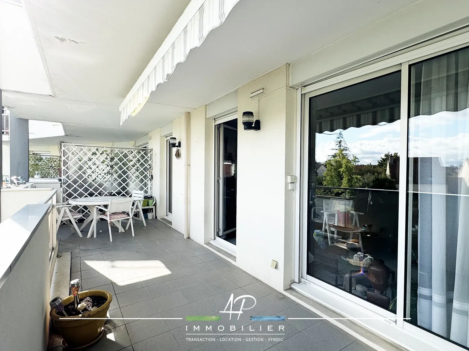 Appartement de Standing avec Terrasse à Fontaine-les-Dijon 