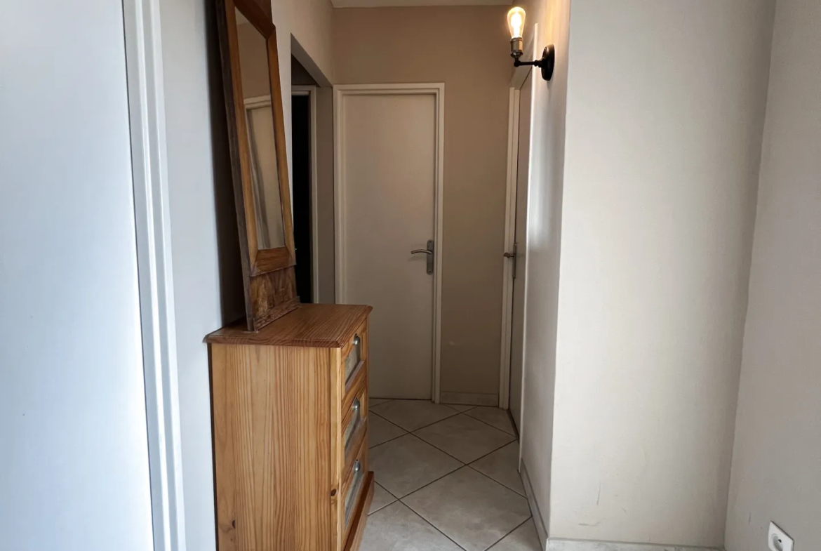 Appartement 2 pièces rénové de 50 m² à Mundolsheim - Opportunité rare 