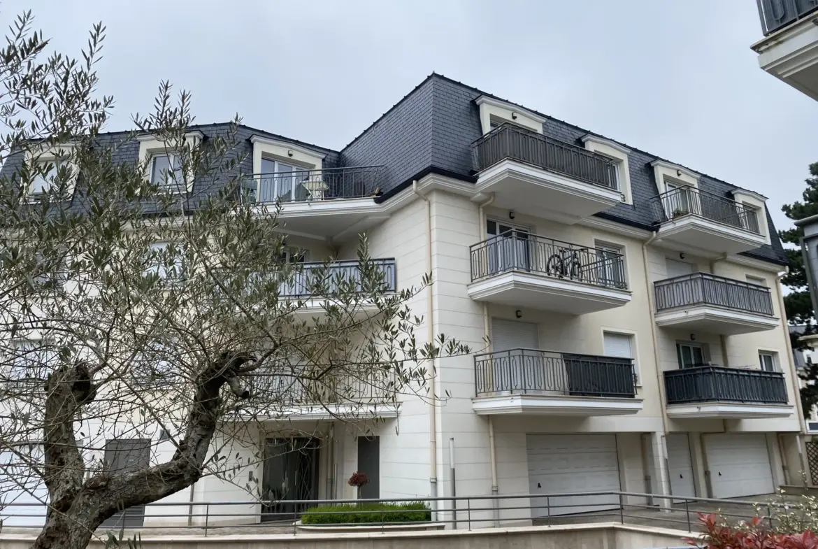 Résidence CLOS DE L'EGLISE - Appartement T2 à Ste Geneviève des Bois 