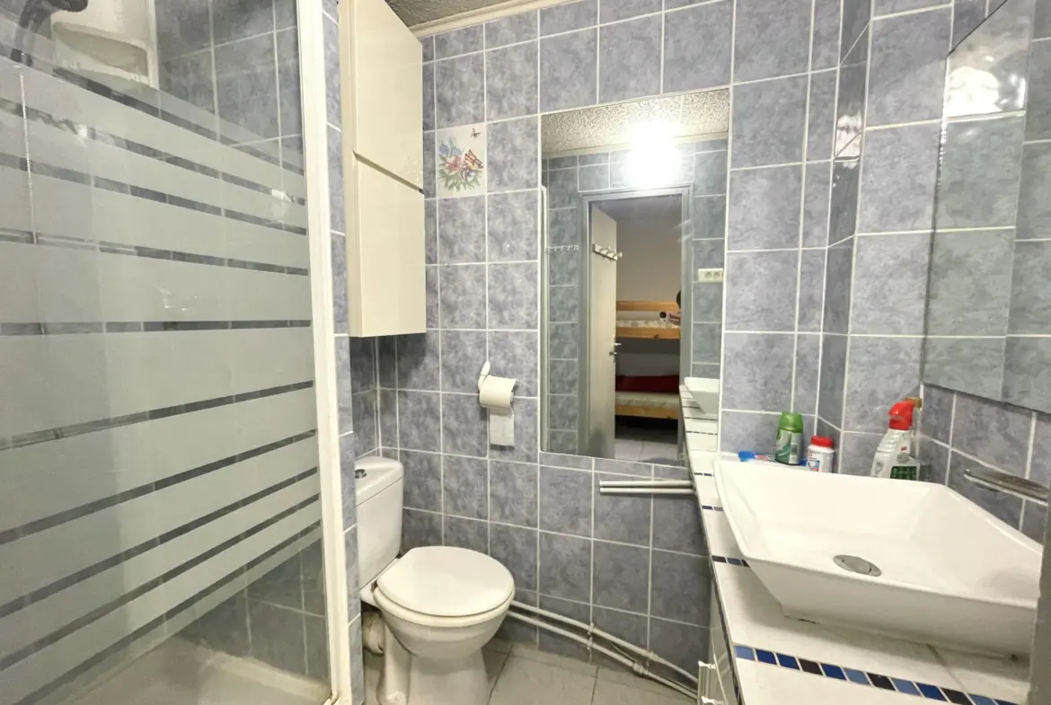 À vendre : Studio cabine au pied du Mont Saint-Martin à Agde 