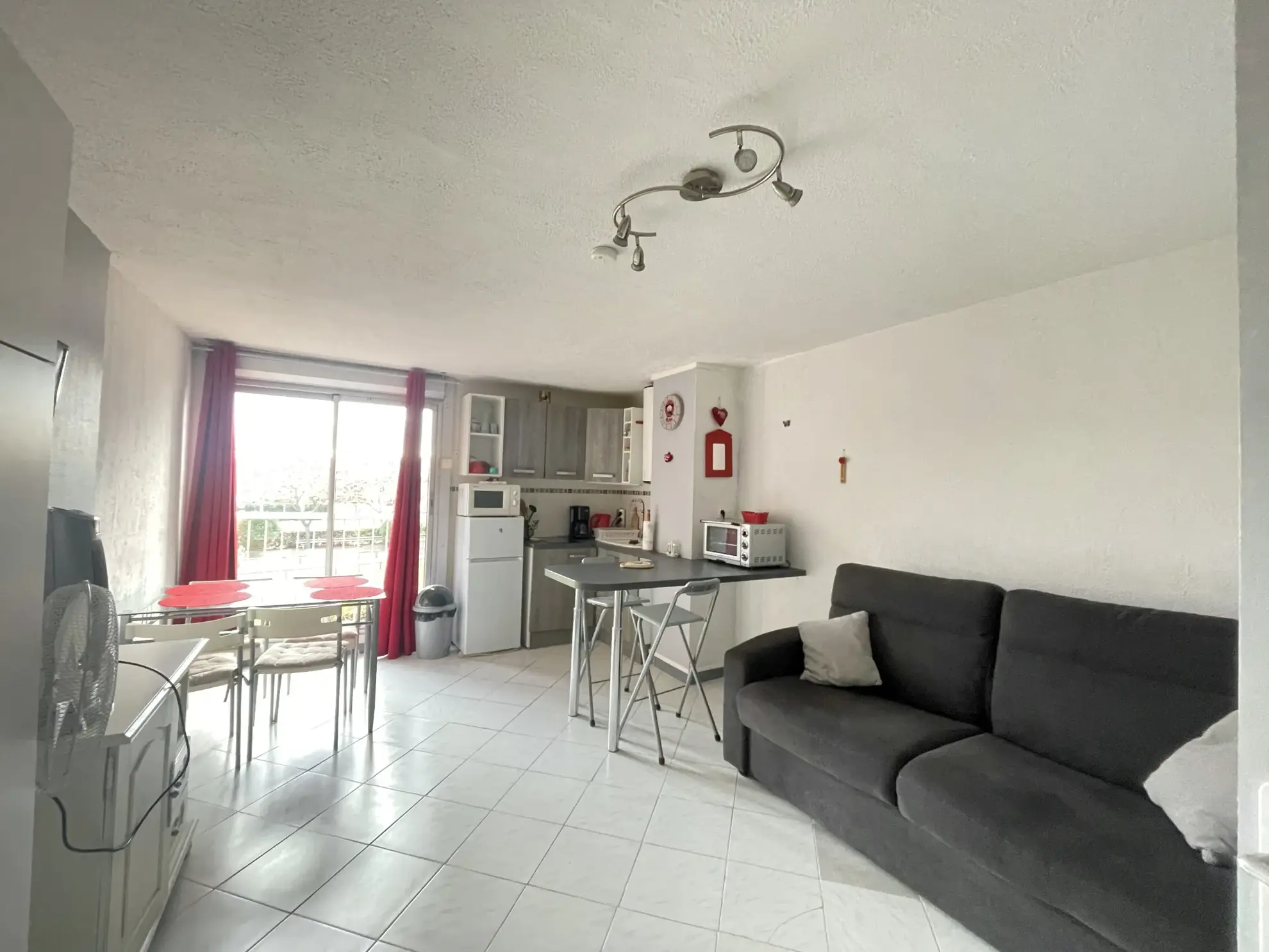 À vendre : Studio cabine au pied du Mont Saint-Martin à Agde 