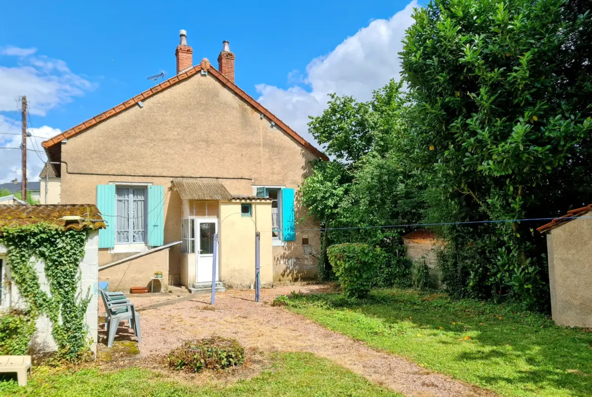 Maison à vendre à Nevers, quartier Montapins - 85 m² avec jardin 