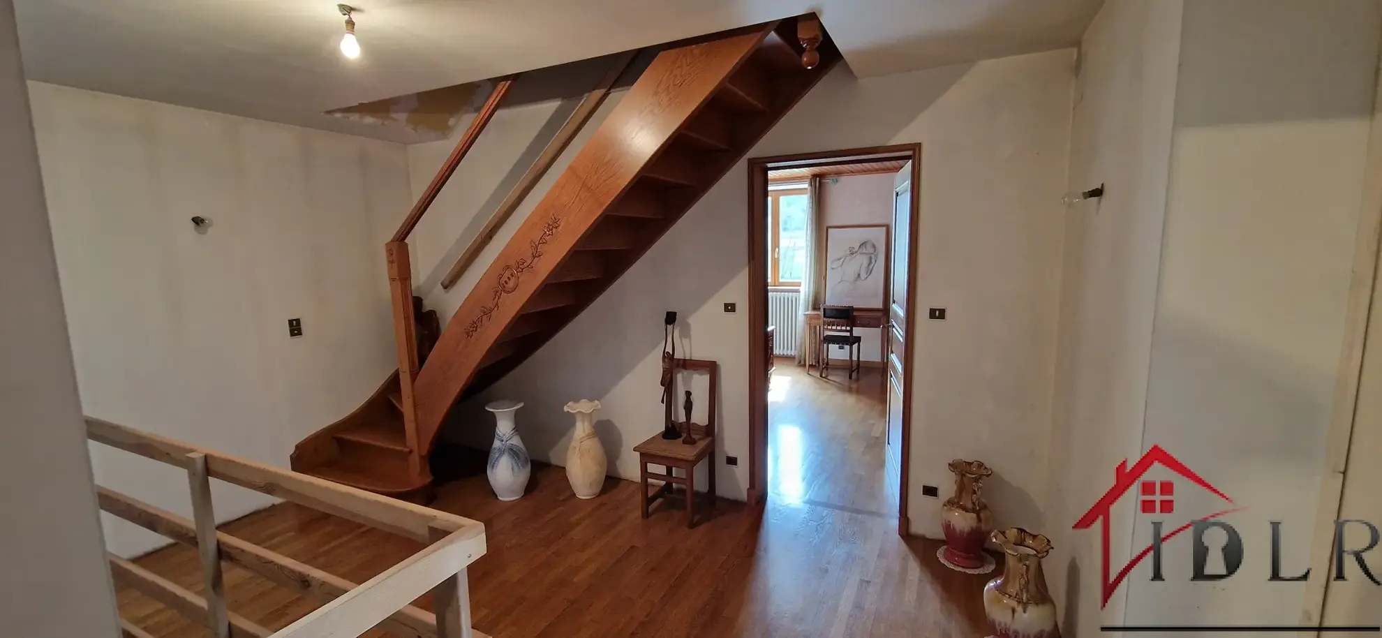 Maison en Pierre de 258 m² avec Atelier XXL et 2 Hectares 