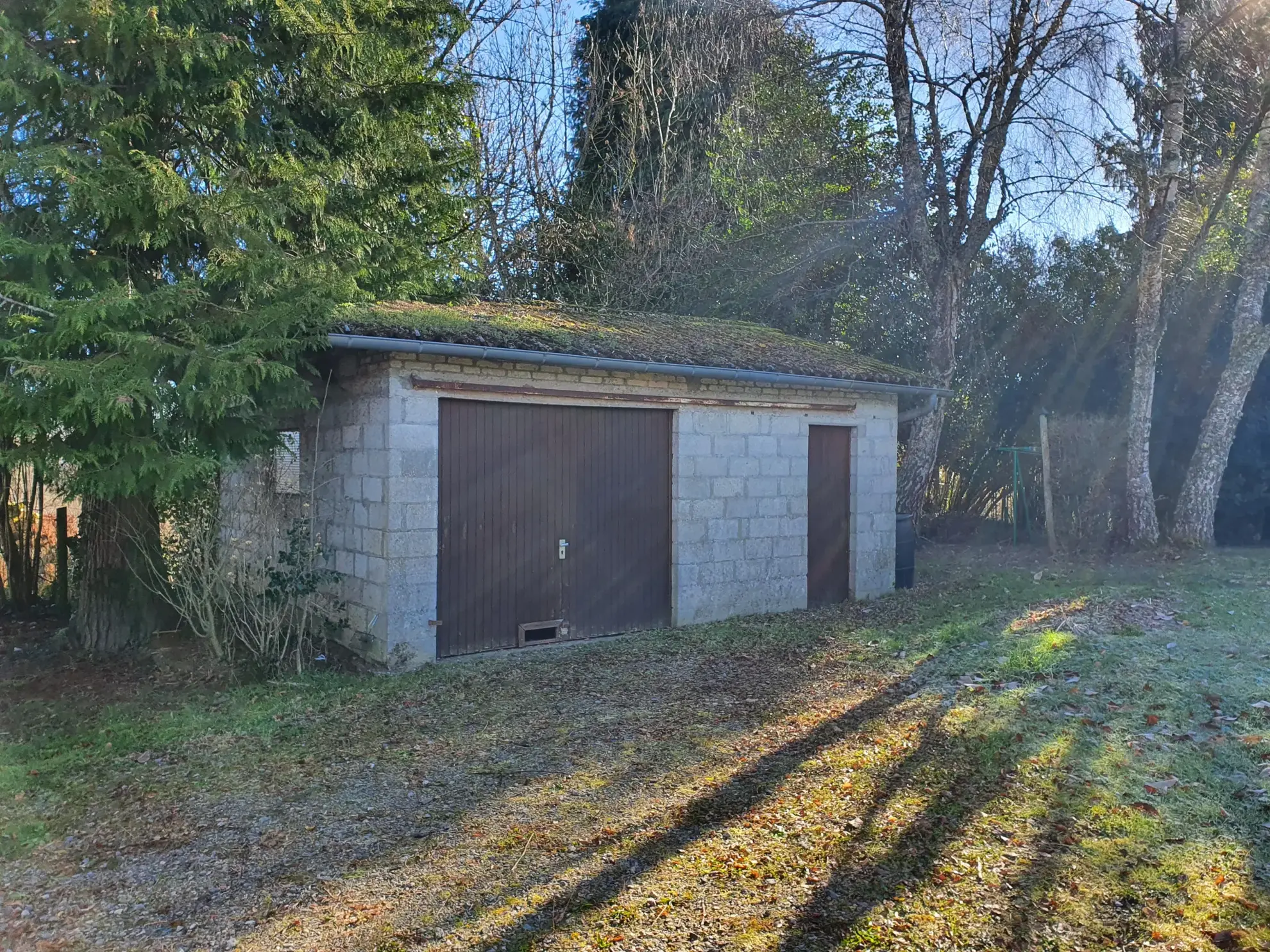 Atypique maison avec jardin à Albussac, ancien bureau de poste 