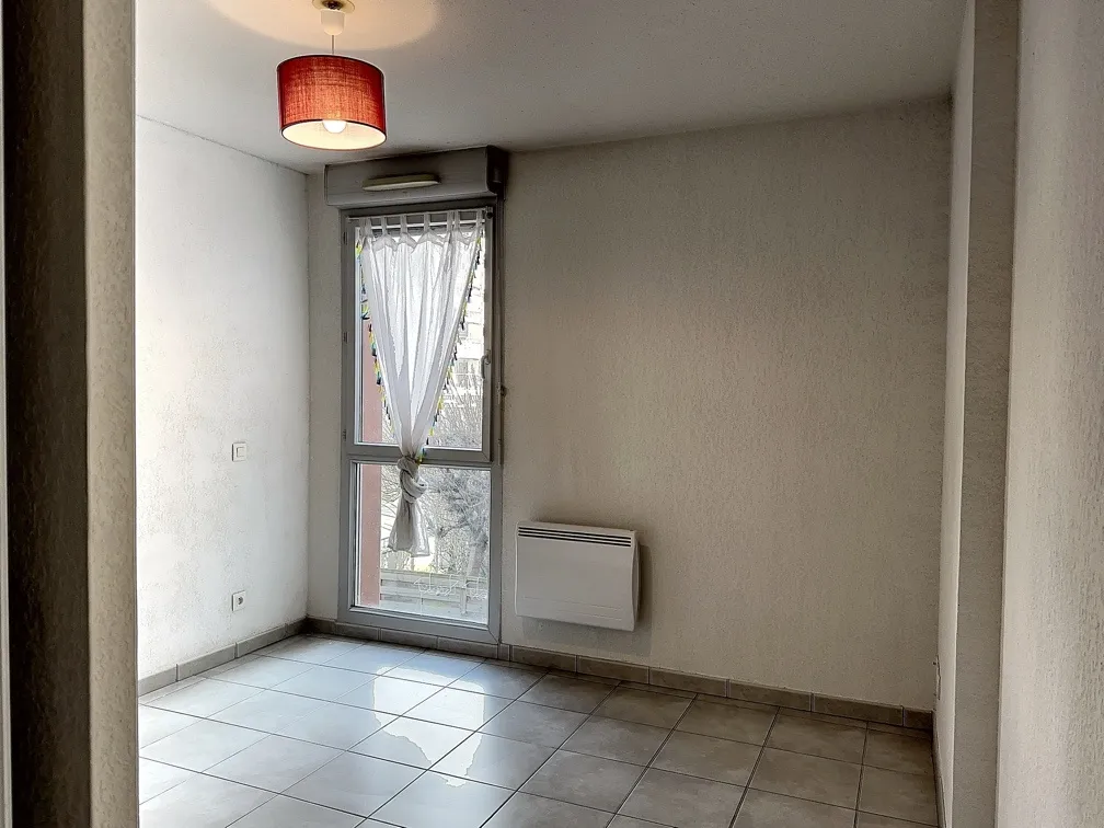 Toulouse : Appartement T3 avec terrasse et parking en vente 