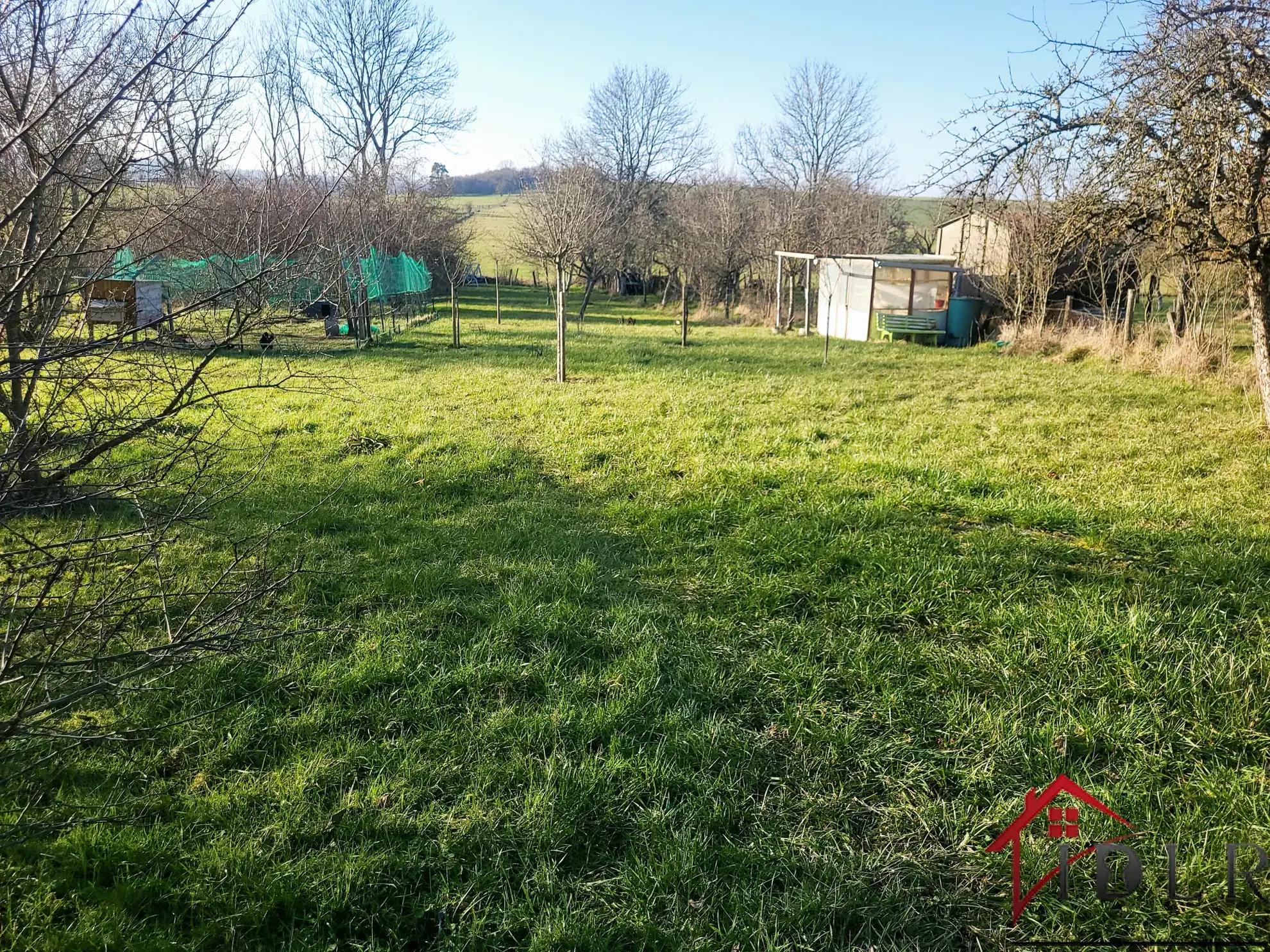 Ancien corps de ferme réaménagé à Ranconnieres sur 2844 m² 