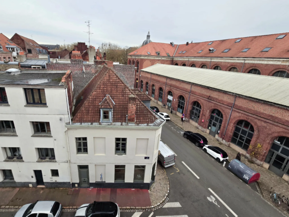 Studio rénové de 27 m² dans le Vieux-Lille à vendre