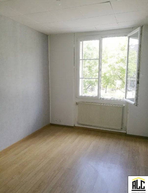 À vendre : Immeuble locatif à Alençon 