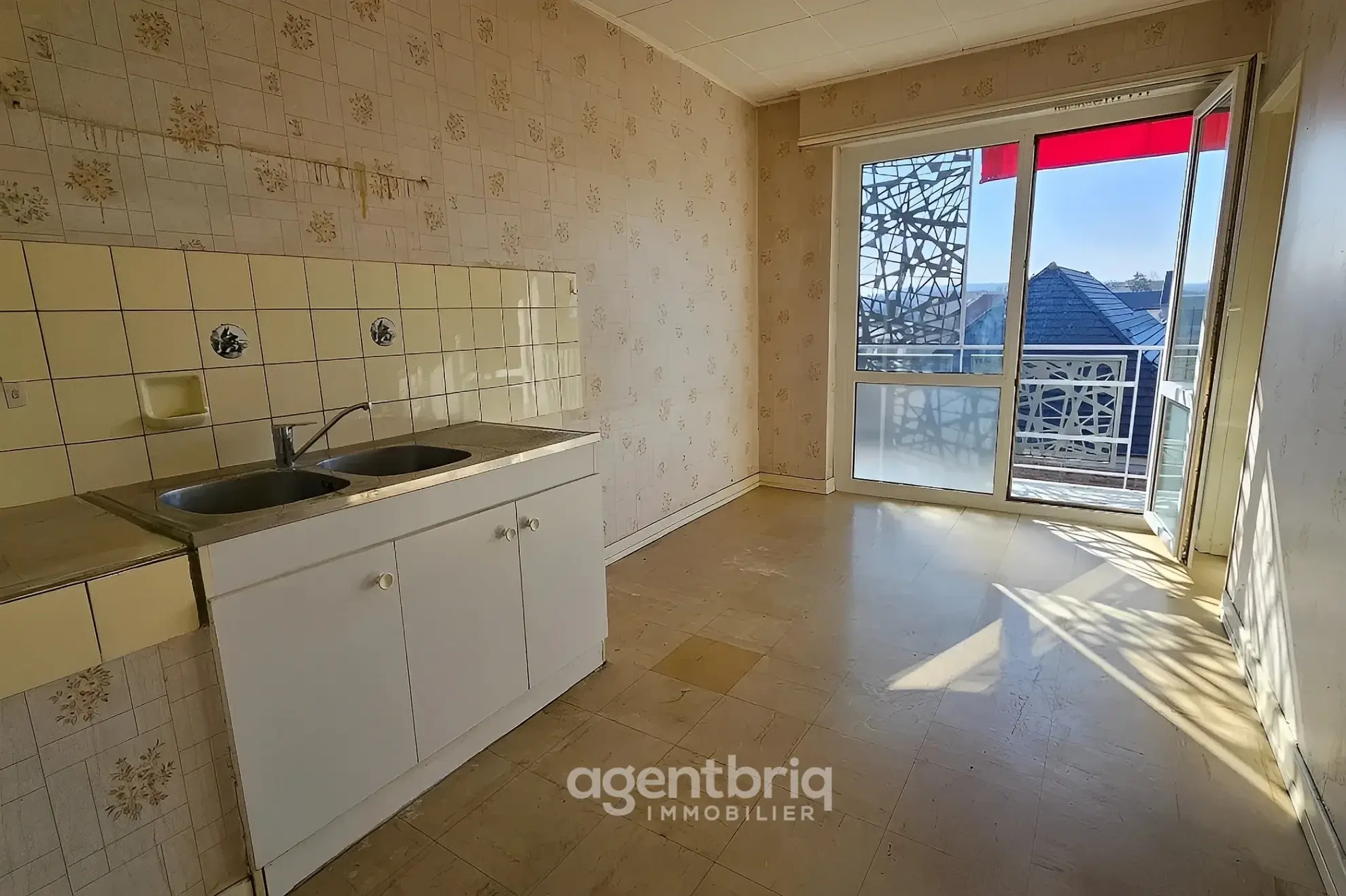 Appartement à RIEDISHEIM - Rénové, lumineux et avec vue dégagée 