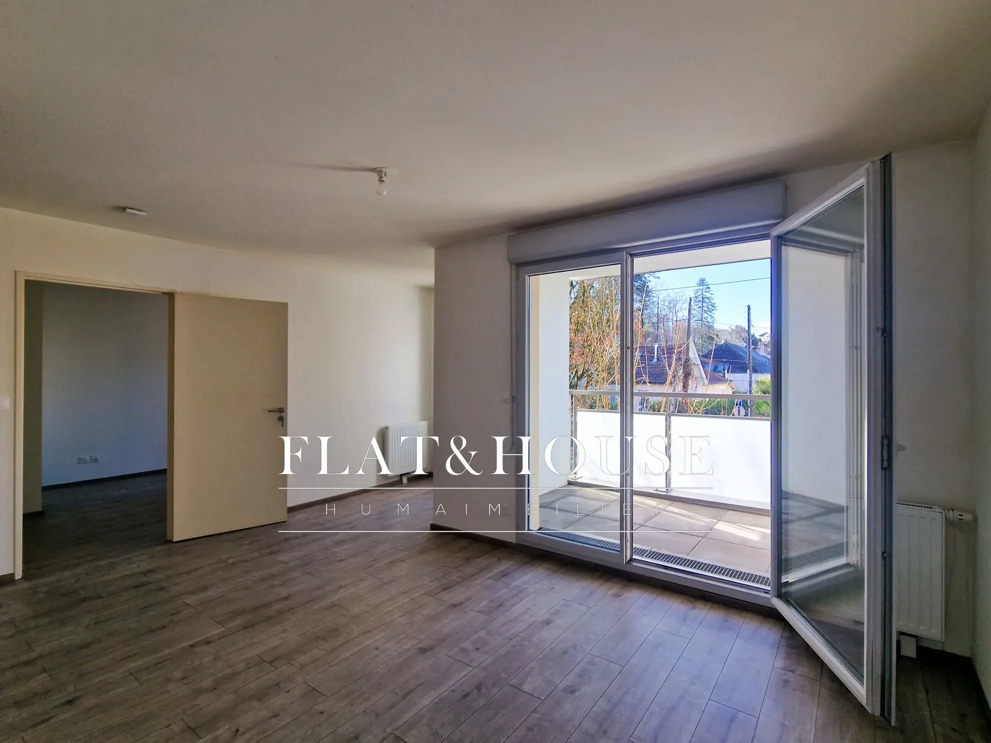 Appartement T2 lumineux avec balcon et parking à Nantes - Quartier Schuman 