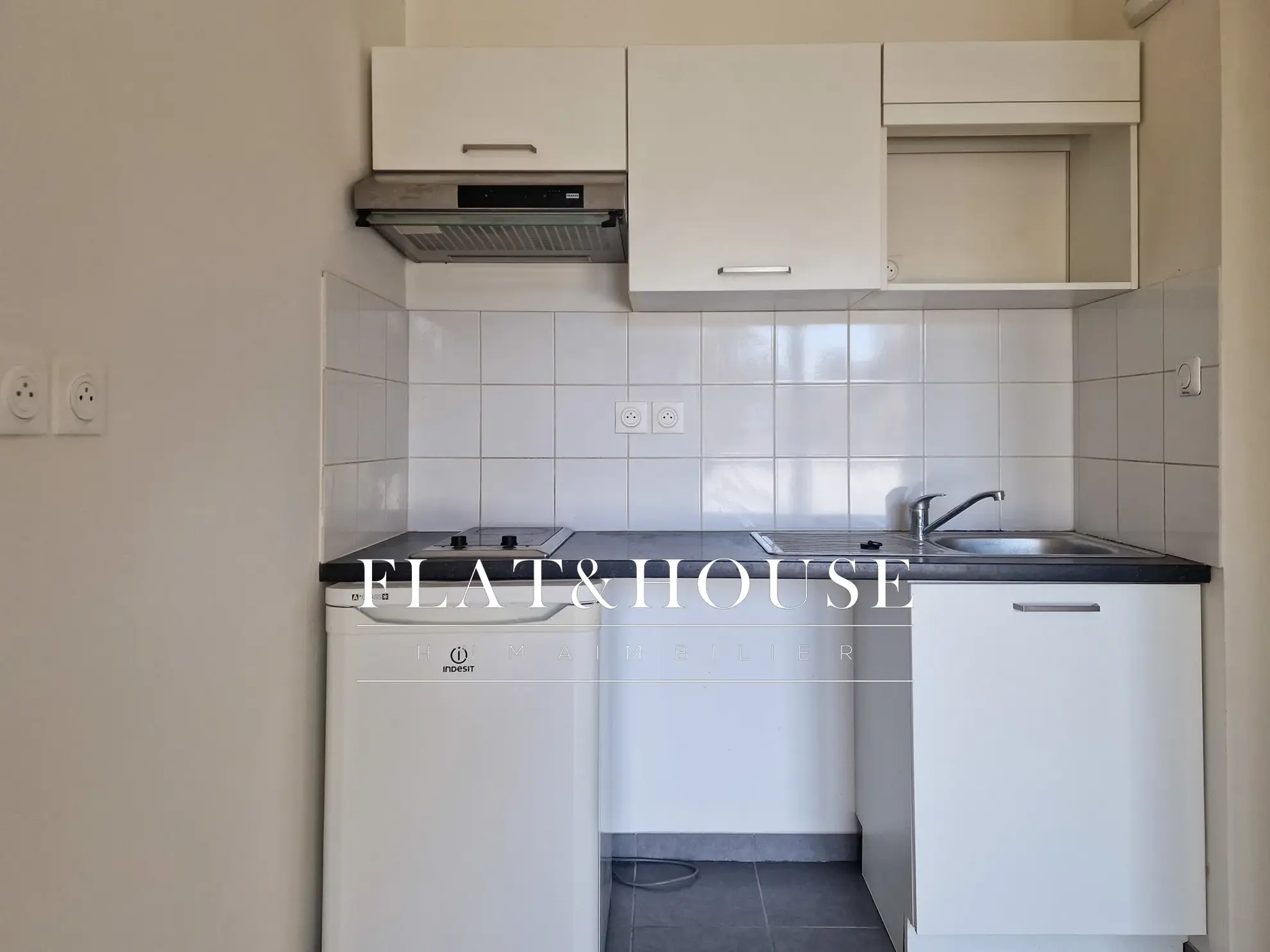 Appartement T2 lumineux avec balcon et parking à Nantes - Quartier Schuman 