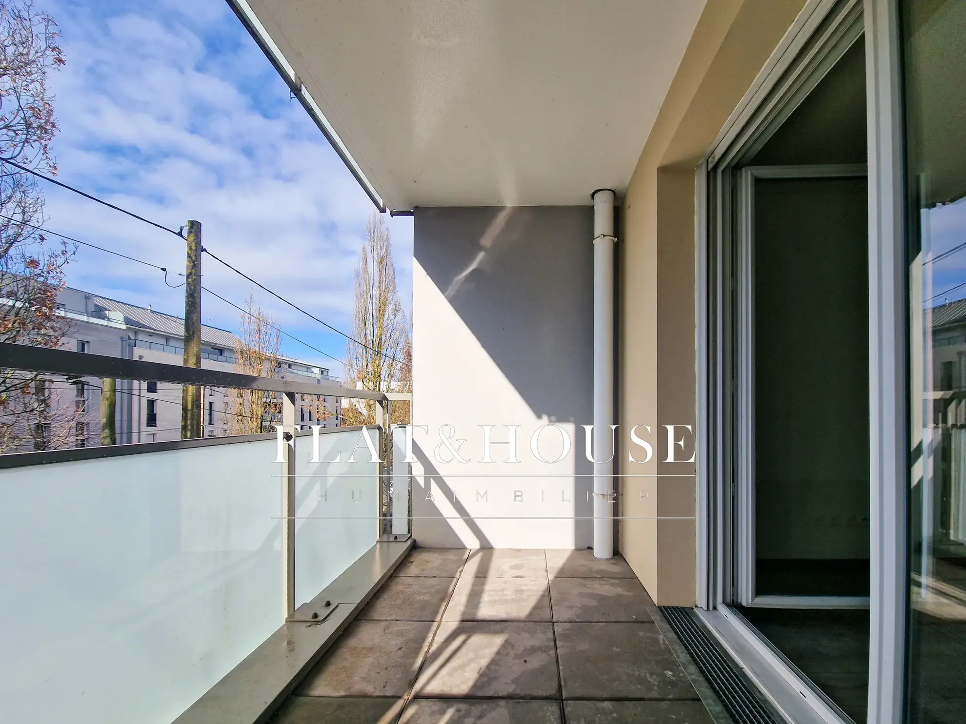 Appartement T2 lumineux avec balcon et parking à Nantes - Quartier Schuman 