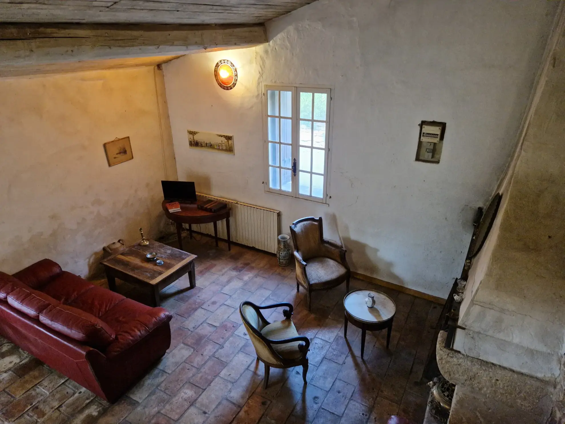 Maison de village avec jardin à Aujargues 