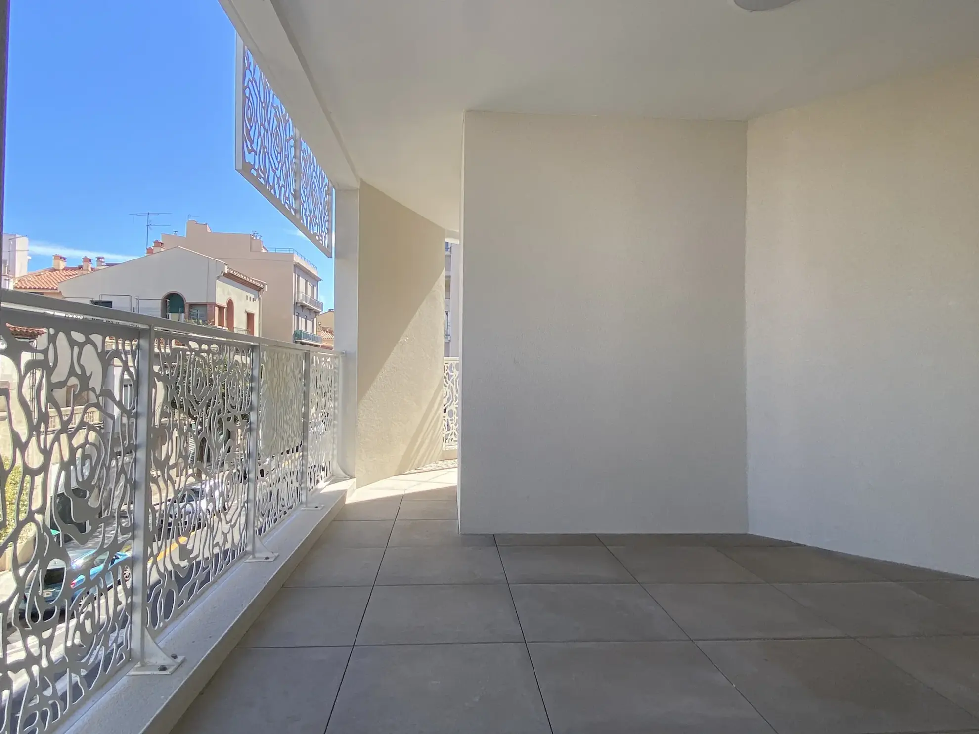 Appartement 4 pièces avec terrasse et parking au centre-ville de Perpignan 