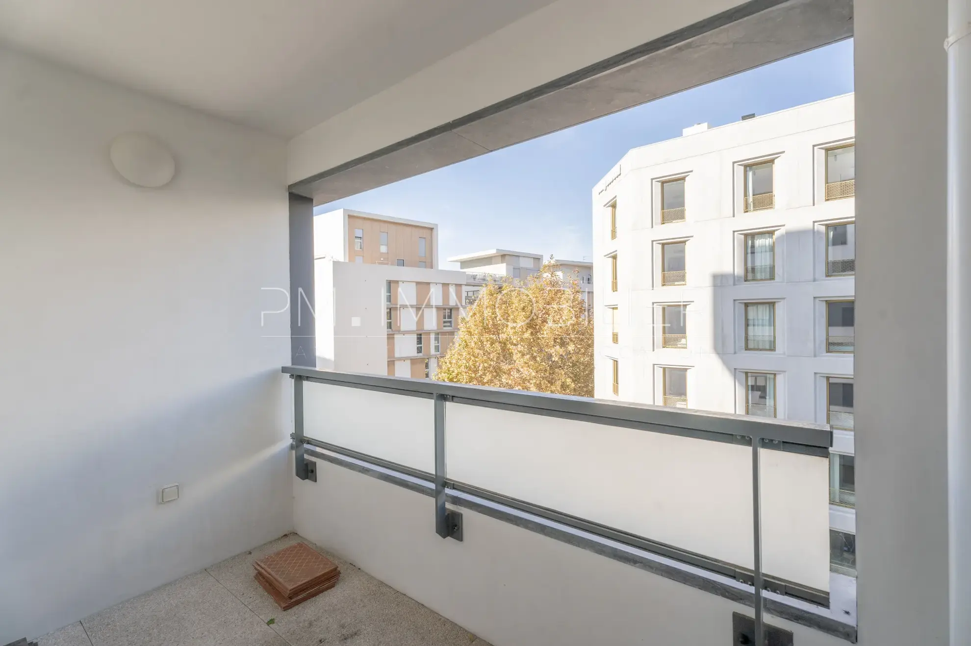 Vente Appartement T2 à Marseille Joliette - 169 000 € 