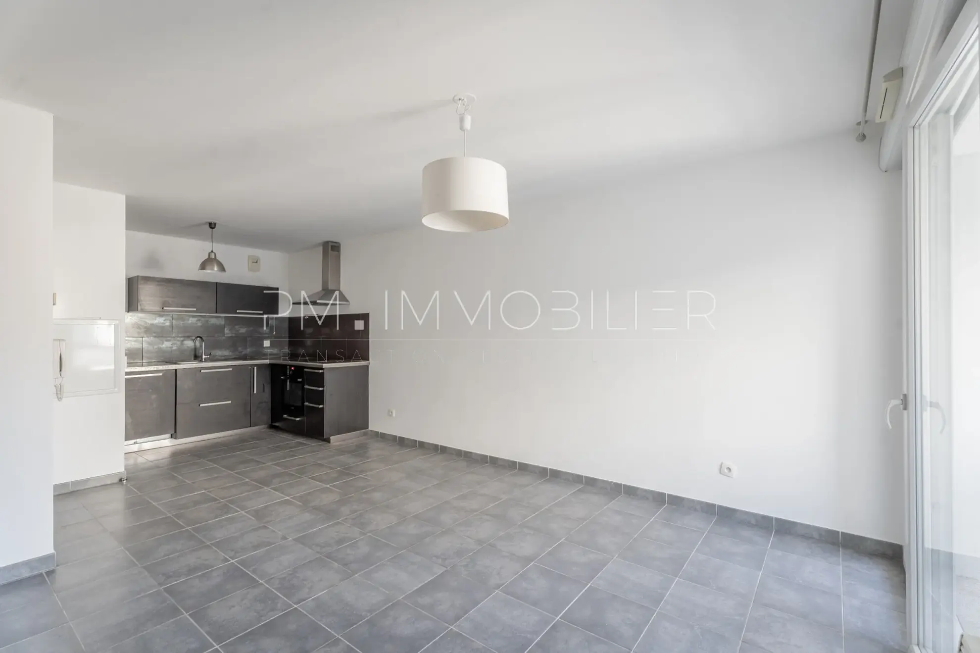 Vente Appartement T2 à Marseille Joliette - 169 000 € 