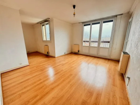 À vendre : Appartement 3 pièces à Palaiseau avec box en option