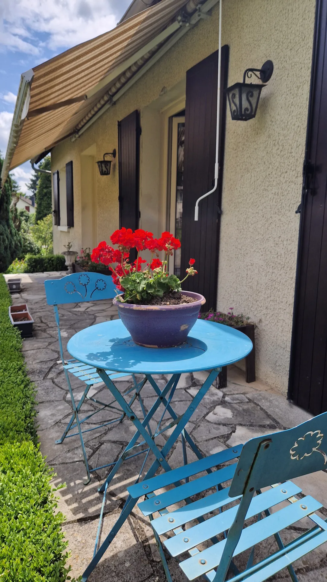 Maison indépendante de 3 chambres avec jardin à Lubersac 