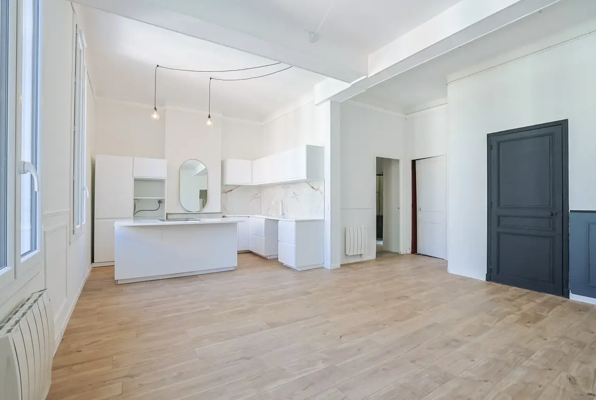 Appartement haussmannien à vendre à Hyères - 81 m² 