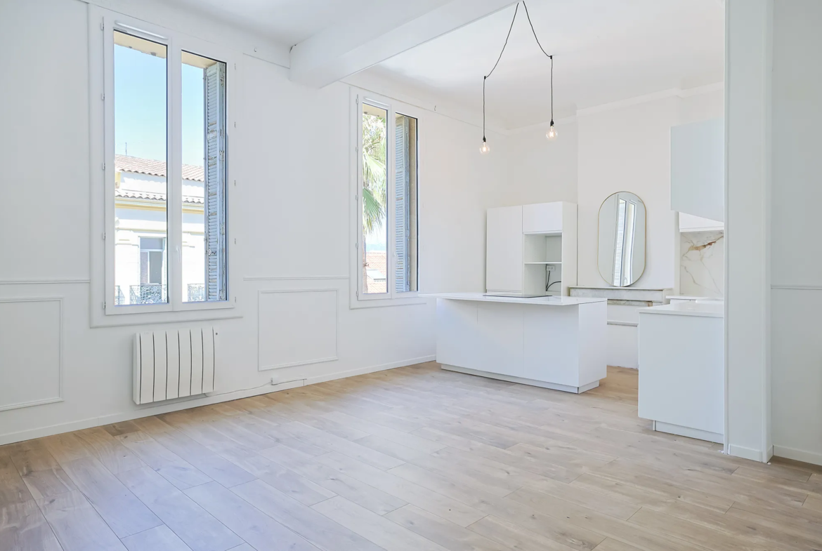 Appartement haussmannien à vendre à Hyères - 81 m² 