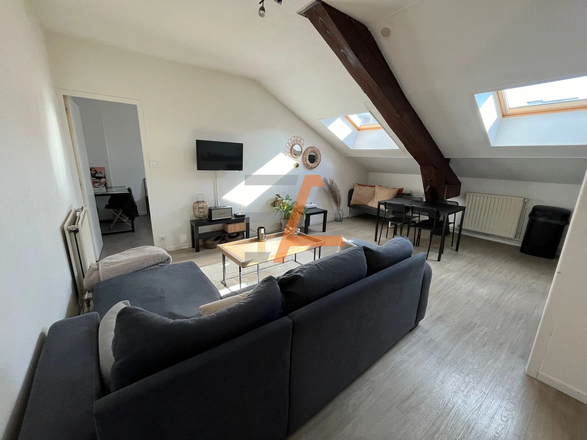 Immeuble de 214 m² à Saint Étienne – Investissement Locatif 