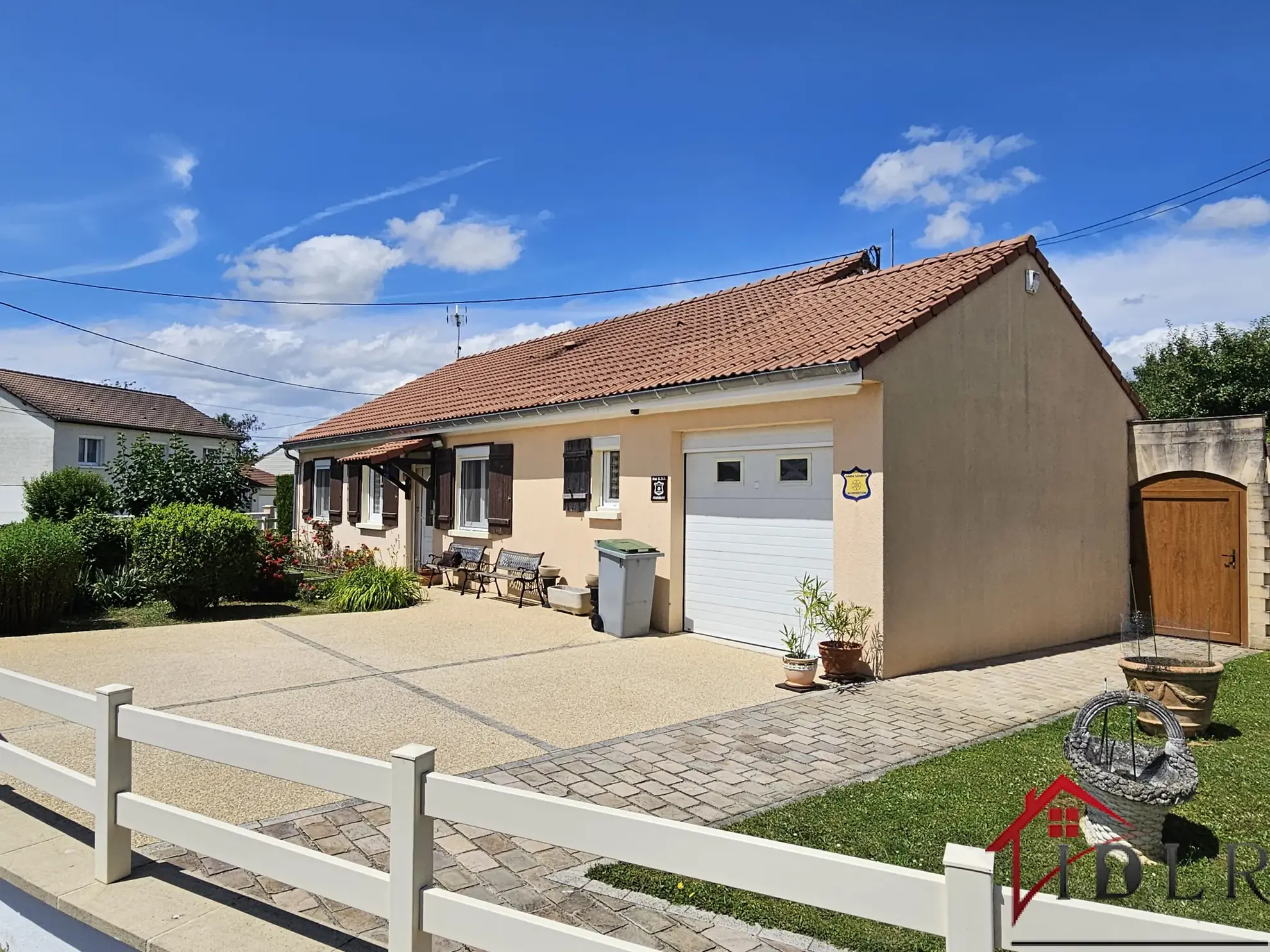 Pavillon de plain-pied avec piscine à vendre à Humbecourt 